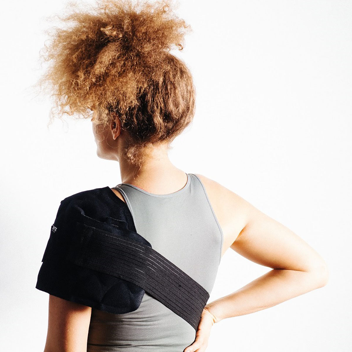 Onyx Cool, Shoulder