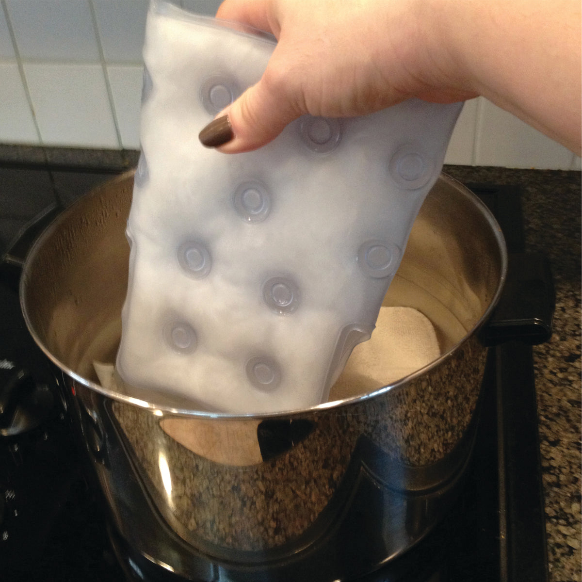 Relief Pak Hot Button Reusable Instant Hot Compress - neck - 11" x 17" - Case of 12